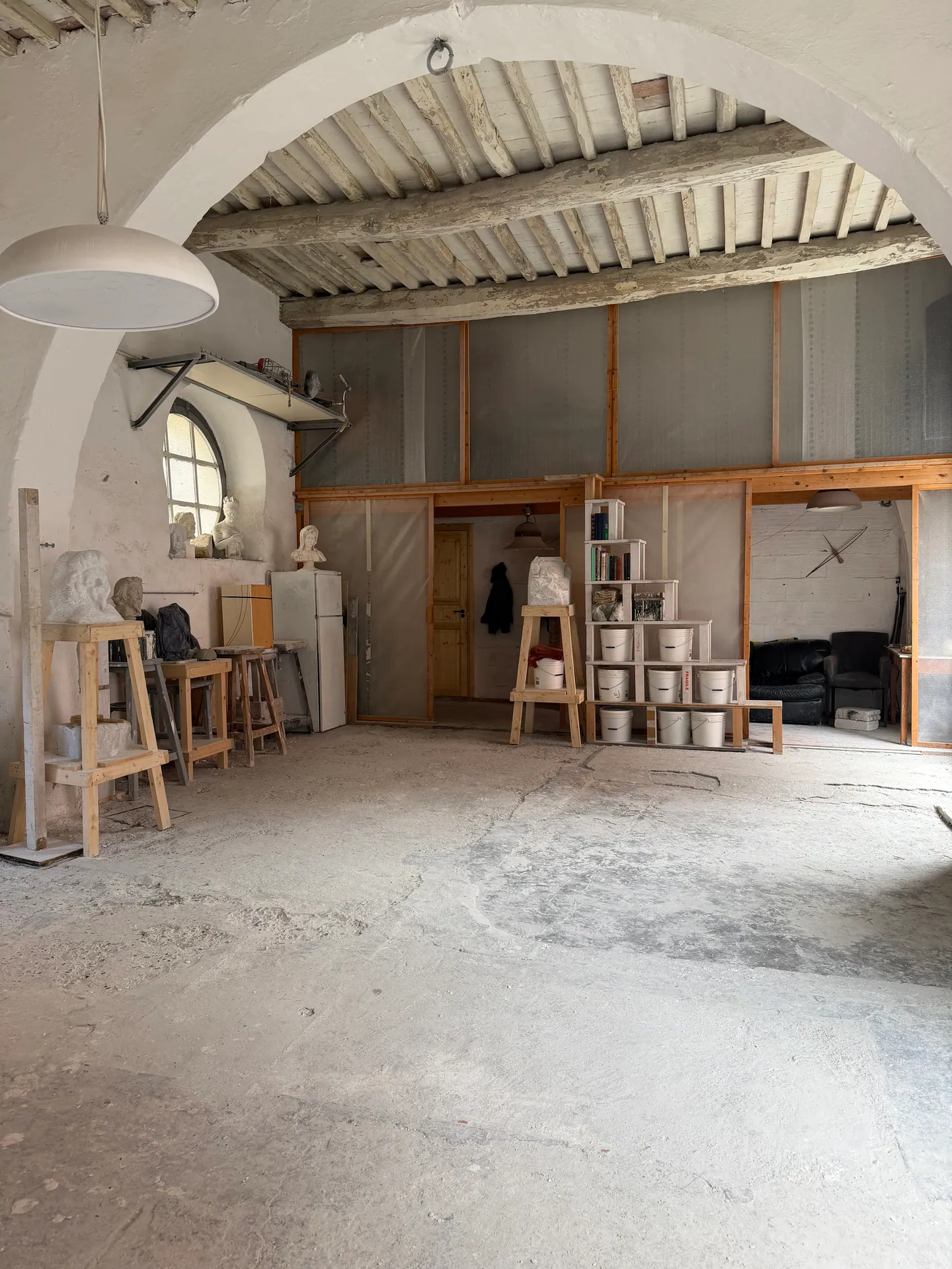 Studio Zovickian / Klein